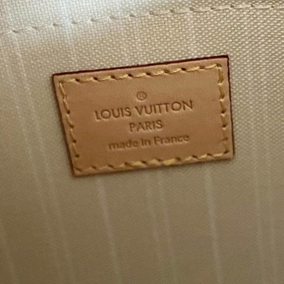 New Louis Vuitton By The Pool Multi Pochette Large Pochette - Picture 4 of 9